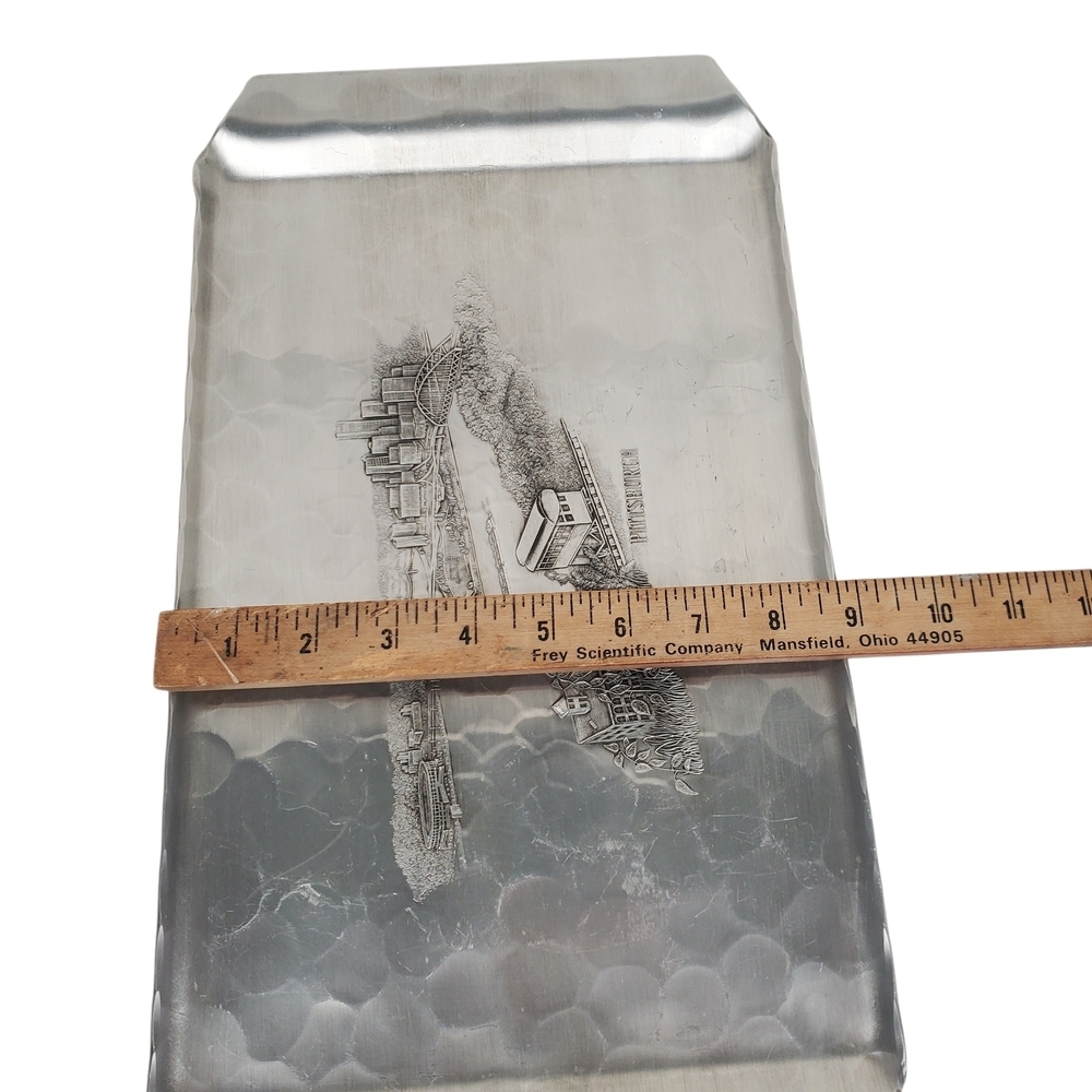 Vntg Hand-Wrought Hammered Aluminum Serving Tray - Pittsburgh Cityscape Etching - Picture 11 of 12